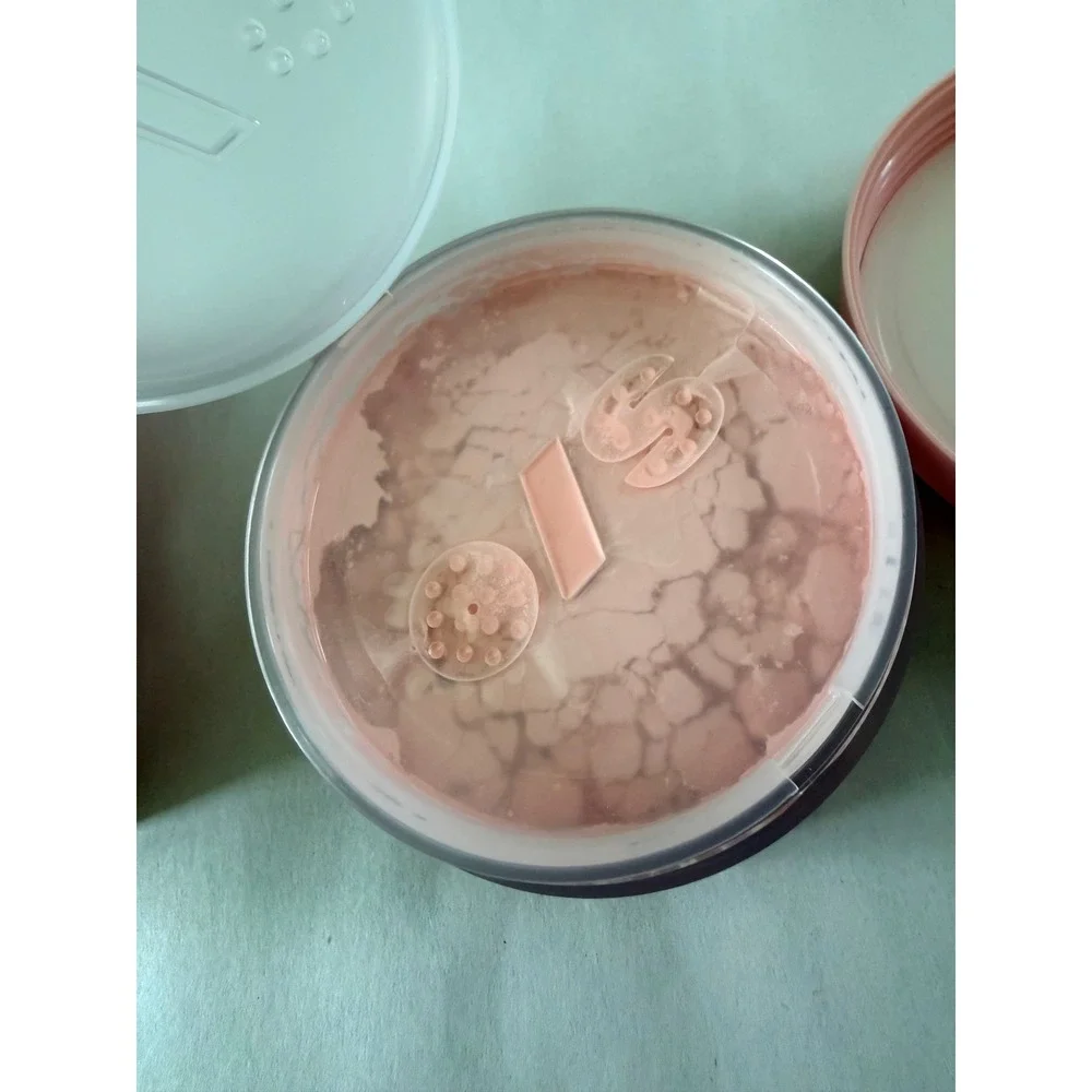 One/Size Ultimate Blurring Setting Powder Ultra Pink Full Size 34.5g/1.2 oz. NEW